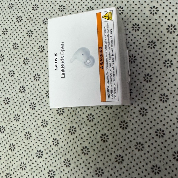 Wireless Stereo Headset in White